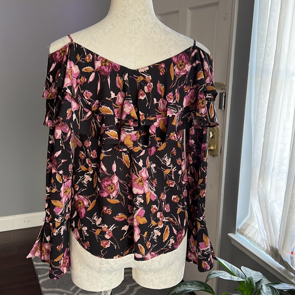 BP Cold Shoulder Ruffle Floral Print Top - Picture 6 of 9